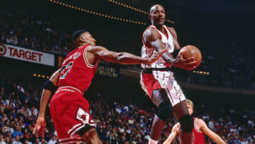 Houston Rockets Clyde Drexler (Photo by Bill Baptist/NBAE via Getty Images)