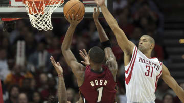 Shane Battier #31 of the Houston Rockets (Photo by Bob Levey/Getty Images)