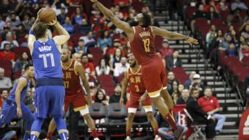 Houston Rockets James Harden (Photo by Tim Warner/Getty Images)