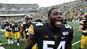 Defensive tackle Daviyon Nixon #54 of the Iowa Hawkeyes. (Photo by Matthew Holst/Getty Images)