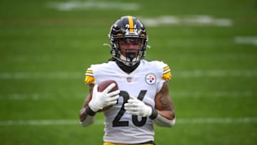 Anthony McFarland #26 of the Pittsburgh Steelers. (Photo by Nic Antaya/Getty Images)