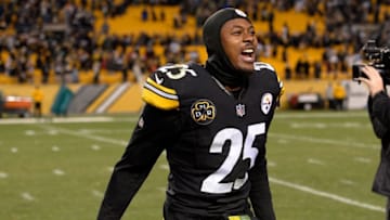 PITTSBURGH, PA - NOVEMBER 26: Artie Burns