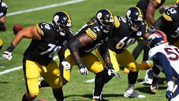 Pittsburgh Steelers offensive line (Photo by Joe Sargent/Getty Images)