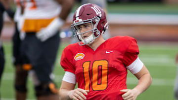 American quarterback Mac Jones of Alabama (10) . Mandatory Credit: Vasha Hunt-USA TODAY Sports