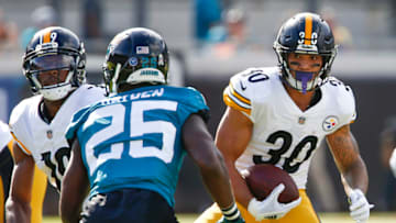 Pittsburgh Steelers running back James Conner (30) Mandatory Credit: Reinhold Matay-USA TODAY Sports