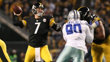 Nov 13, 2016; Pittsburgh, PA, USA; Pittsburgh Steelers quarterback Ben Roethlisberger (7) (Photo Credit: Jason Bridge-USA TODAY Sports)