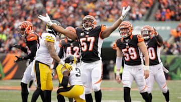 CINCINNATI, OH - DECEMBER 18: Vincent Rey #57 of the Cincinnati Bengals celebrates after making a defensive stop during the second quarter of the game against the Pittsburgh Steelers at Paul Brown Stadium on December 18, 2016 in Cincinnati, Ohio. (Photo by Andy Lyons/Getty Images)