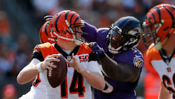 CINCINNATI, OH - SEPTEMBER 10: Terrell Suggs #55 of the Baltimore Ravens sacks Andy Dalton #14 of the Cincinnati Bengals during the fourth quarter at Paul Brown Stadium on September 10, 2017 in Cincinnati, Ohio. (Photo by Michael Reaves/Getty Images)