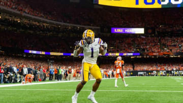 Ja'Marr Chase scores a touchdown as The LSU Tigers take on The Clemson Tigers in the 2020 College Football Playoff National Championship. Monday, Jan. 13, 2020.Cfp Monday Half1 7989