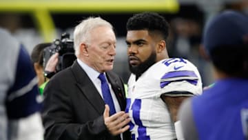 ARLINGTON, TX - JANUARY 15: Dallas Cowboys owner Jerry Jones talks with Ezekiel Elliott #21 of the Dallas Cowboys before the NFC Divisional Playoff Game against the Green Bay Packers at AT&T Stadium on January 15, 2017 in Arlington, Texas. (Photo by Joe Robbins/Getty Images)