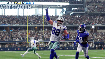 ARLINGTON, TEXAS - SEPTEMBER 08: Tight end Jason Witten #82 of the Dallas Cowboys celebrates scoring a touchdown during the second quarter of the game against New York Giants at AT&T Stadium on September 08, 2019 in Arlington, Texas. (Photo by Tom Pennington/Getty Images)