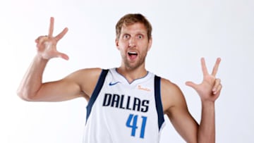 Dallas Mavericks Dirk Nowitzki (Photo by Tom Pennington/Getty Images)