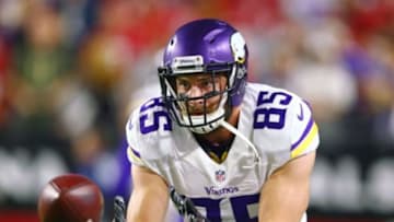 Dec 10, 2015; Glendale, AZ, USA; Minnesota Vikings tight end Rhett Ellison (85) against the Arizona Cardinals at University of Phoenix Stadium. The Cardinals defeated the Vikings 23-20. Mandatory Credit: Mark J. Rebilas-USA TODAY Sports