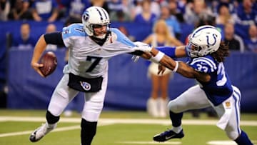 Jan 3, 2016; Indianapolis, IN, USA; Indianapolis Colts safety Dwight Lowery (33) pressures quarterback Tennessee Titans quarterback Zach Mettenberger (7) at Lucas Oil Stadium. Mandatory Credit: Thomas J. Russo-USA TODAY Sports