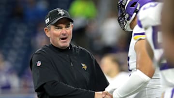 (Photo by Jorge Lemus/NurPhoto via Getty Images) Mike Zimmer