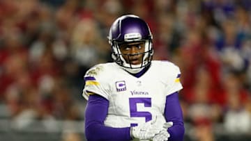 GLENDALE, AZ - DECEMBER 10: Quarterback Teddy Bridgewater
