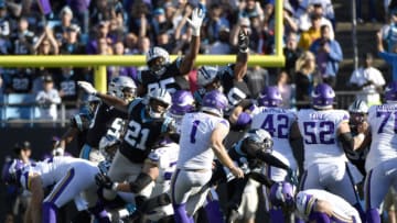 CHARLOTTE, NORTH CAROLINA - OCTOBER 17: Greg Joseph #1 of the Minnesota Vikings misses the field goal during the fourth quarter against the Carolina Panthersat Bank of America Stadium on October 17, 2021 in Charlotte, North Carolina. (Photo by Mike Comer/Getty Images)