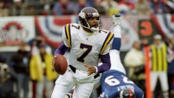 (Photo by Ezra O. Shaw/Allsport) Randall Cunningham