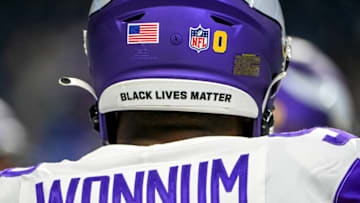 (Photo by Nic Antaya/Getty Images) D.J. Wonnum