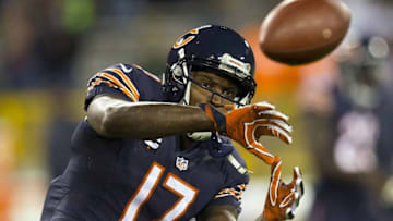 Oct 20, 2016; Green Bay, WI, USA; Chicago Bears wide receiver Alshon Jeffery (17) catches a pass during warmups prior to the game against the Green Bay Packers at Lambeau Field. Mandatory Credit: Jeff Hanisch-USA TODAY Sports