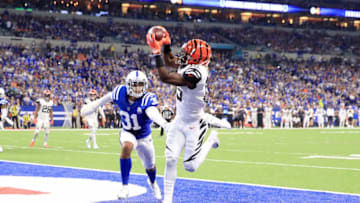 INDIANAPOLIS, IN - SEPTEMBER 09: John Ross #15 of the Cincinnati Bengals catches a toucdown pass against the Indianapolis Colts at Lucas Oil Stadium on September 9, 2018 in Indianapolis, Indiana. (Photo by Andy Lyons/Getty Images)