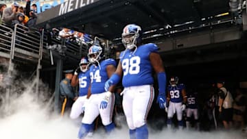 EAST RUTHERFORD, NJ - SEPTEMBER 09: The New York Giants take the field before their game against the Jacksonville Jaguars at MetLife Stadium on September 9, 2018 in East Rutherford, New Jersey. (Photo by Mike Lawrie/Getty Images)
