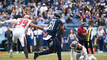 NASHVILLE, TENNESSEE - OCTOBER 27: Jonnu Smith #81 of the Tennessee Titans scores a touchdown against the Tampa Bay Buccaneers during the first quarter at Nissan Stadium on October 27, 2019 in Nashville, Tennessee. (Photo by Silas Walker/Getty Images)