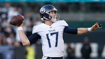 OAKLAND, CALIFORNIA - DECEMBER 08: Quarterback Ryan Tannehill #17 of the Tennessee Titans passes the ball in the third quarter against the Oakland Raiders at RingCentral Coliseum on December 08, 2019 in Oakland, California. (Photo by Lachlan Cunningham/Getty Images)