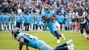 NASHVILLE, TN - DECEMBER 15: Dion Lewis #33 of the Tennessee Titans runs a pass in for a touchdown during a game against the Houston Texans at Nissan Stadium on December 15, 2019 in Nashville, Tennessee. The Texans defeated the Titans 24-21. (Photo by Wesley Hitt/Getty Images)