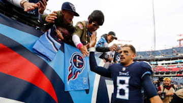 NASHVILLE, TN - NOVEMBER 11: Marcus Mariota #8 of the Tennessee Titans shakes hands with fans after beating the New England Patriots at Nissan Stadium on November 11, 2018 in Nashville, Tennessee. (Photo by Wesley Hitt/Getty Images)