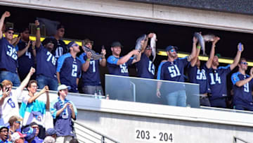 NASHVILLE, TN - SEPTEMBER 10: Members of the Nashville Predators hockey team cheer for the the Tennessee Titans during the second half of a 26-16 Titans loss to the the Oakland Raiders at Nissan Stadium on September 10, 2017 in Nashville, Tennessee. (Photo by Frederick Breedon/Getty Images)