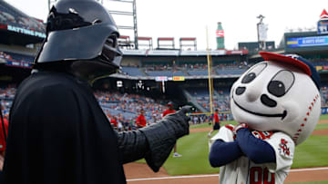 ATLANTA, GA - JULY 03: Darth Vader pretends to put a choking spell on Homer the Brave during Star Wars Night festivities before the game between the Philadelphia Phillies and the Atlanta Braves at Turner Field on July 3, 2015 in Atlanta, Georgia. (Photo by Mike Zarrilli/Getty Images)