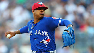 NEW YORK, NY - JULY 03: Marcus Stroman #6 of the Toronto Blue Jays pitches in the first inning against the New York Yankees at Yankee Stadium on July 3, 2017 in the Bronx borough of New York City. (Photo by Mike Stobe/Getty Images)