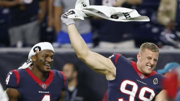 J.J. Watt Houston Texans Deshaun Watson (Photo by Bob Levey/Getty Images)