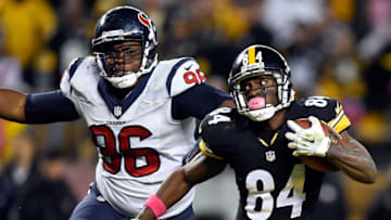 Antonio Brown #84 of the Pittsburgh Steelers (Photo by Joe Sargent/Getty Images)