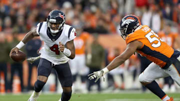 DENVER, CO - NOVEMBER 04: Quarterback Deshaun Watson #4 of the Houston Texans is chased by Bradley Chubb #55 of the Denver Broncos at Broncos Stadium at Mile High on November 4, 2018 in Denver, Colorado. (Photo by Matthew Stockman/Getty Images)