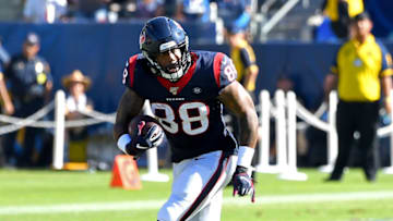 CARSON, CA - SEPTEMBER 22: Tight end Jordan Akins #88 of the Houston Texans runs for a touchdown in the second half of the game against the Los Angeles Chargers at Dignity Health Sports Park on September 22, 2019 in Carson, California. (Photo by Jayne Kamin-Oncea/Getty Images)