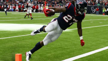 The Houston Texans could use a new running mate for D'Onta Foreman (pictured) that could be Dion Lewis. Photo by Bob Levey/Getty Images