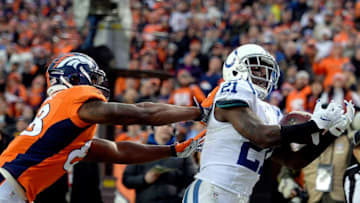 DENVER, CO - JANUARY 11: Vontae Davis