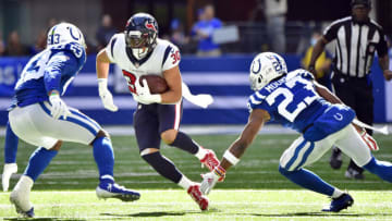 Mandatory Credit: Marc Lebryk-USA TODAY Sports