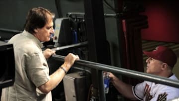 Oct 2, 2015; Phoenix, AZ, USA; Arizona Diamondbacks chief baseball officer Tony La Russa talks with Arizona Diamondbacks manager Chip Hale (3) on prior to the game against the Houston Astros at Chase Field. Mandatory Credit: Joe Camporeale-USA TODAY Sports