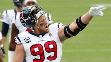 NASHVILLE, TENNESSEE - OCTOBER 18: J.J. Watt #99 of the Houston Texans leaves the field after warming up prior to a game against the Tennessee Titans at Nissan Stadium on October 18, 2020 in Nashville, Tennessee. (Photo by Frederick Breedon/Getty Images)
