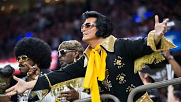 NEW ORLEANS, LA - NOVEMBER 13: Fans of the New Orleans Saints yell to the officials during a game against the Denver Broncos at Mercedes-Benz Superdome on November 13, 2016 in New Orleans, Louisiana. The Broncos defeated the Saints 25-23. (Photo by Wesley Hitt/Getty Images)