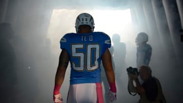 SAN DIEGO, CA - OCTOBER 14: Manti T'eo #50 of the San Diego Chargers prepares to run onto the field before their game against the Indianapolis Colts on October 14, 2013 at Qualcomm Stadium in San Diego, California. (Photo by Donald Miralle/Getty Images)