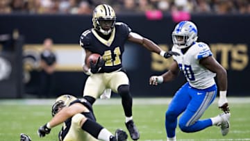 NEW ORLEANS, LA - OCTOBER 15: Alvin Kamara #41 of the New Orleans Saints squirts runs the ball during a game against the Detroit Lions at Mercedes-Benz Superdome on October 15, 2017 in New Orleans, Louisiana. The Saints defeated the Lions 52-38. (Photo by Wesley Hitt/Getty Images)