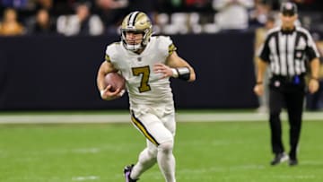 New Orleans Saints quarterback Taysom Hill -Mandatory Credit: Stephen Lew-USA TODAY Sports