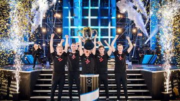 Astralis lifting the trophy at the IEM Katowice Major 2019