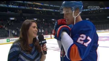 Shannon Hogan Eventually Gets Her Postgame Interview With Islanders' Anders Lee