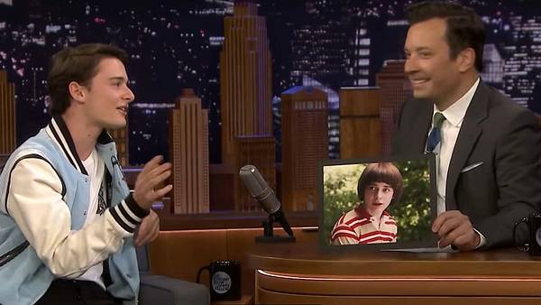 VIDEO: 'Stranger Things' Star Noah Schnapp Hilariously ...