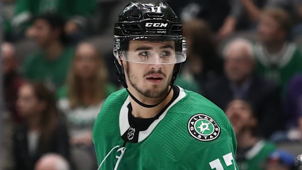 DALLAS, TEXAS - OCTOBER 10: Nick Caamano #17 of the Dallas Stars at American Airlines Center on October 10, 2019 in Dallas, Texas. (Photo by Ronald Martinez/Getty Images) DALLAS, TEXAS - OCTOBER 10: Nick Caamano #17 of the Dallas Stars at American Airlines Center on October 10, 2019 in Dallas, Texas. (Photo by Ronald Martinez/Getty Images)